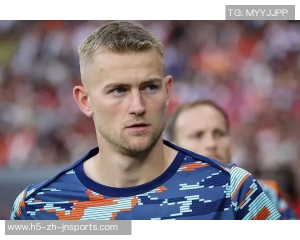 阿莫林对德里赫特复出保持谨慎态度关注舍什科伤情进展